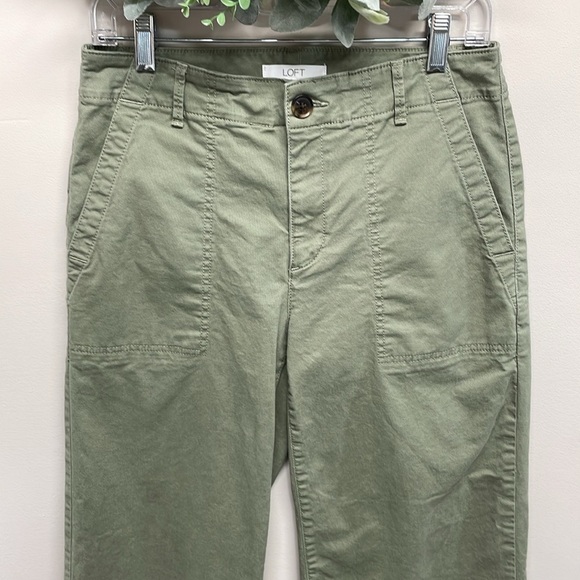 NWOT Loft High Rise Wide Leg Crop Chino Pant Green 4 - Picture 2 of 15